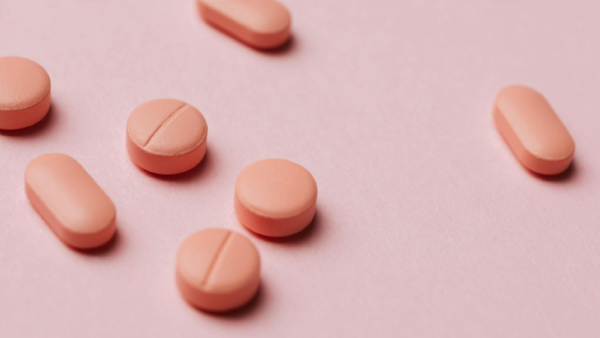 Iluvitamiinid nahale, küüntele ja juustele: kuidas ja mida valida?