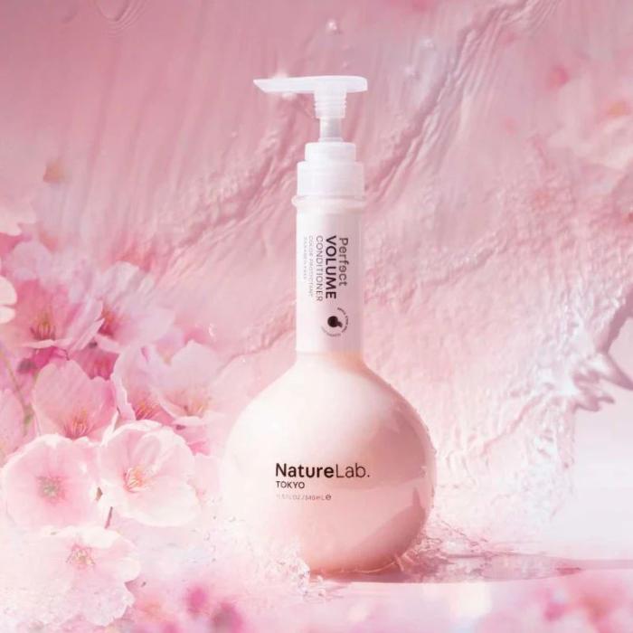 NATURELAB TOKYO PERFECT PALSAM VOLÜÜMI ANDEV 340ML