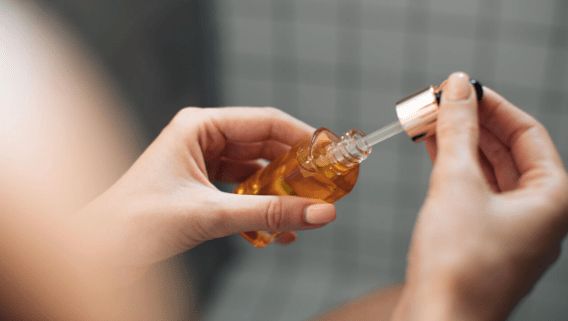 Tuhm ja kuiv nahk? Seerum võib olla abiks, kuid sellega ei tasu liialdada